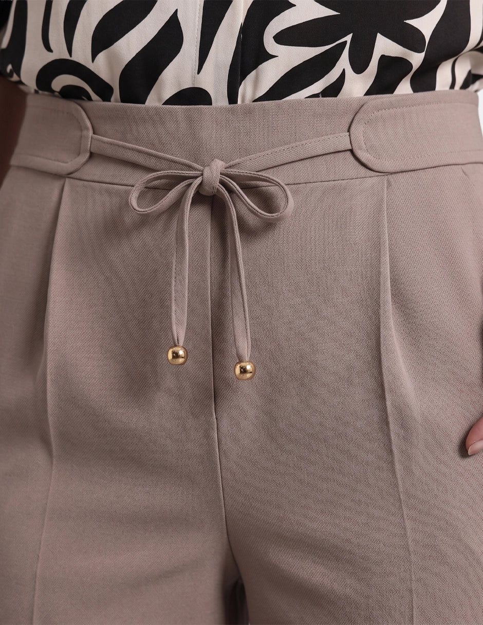 Pantalón con bolsas Celyn