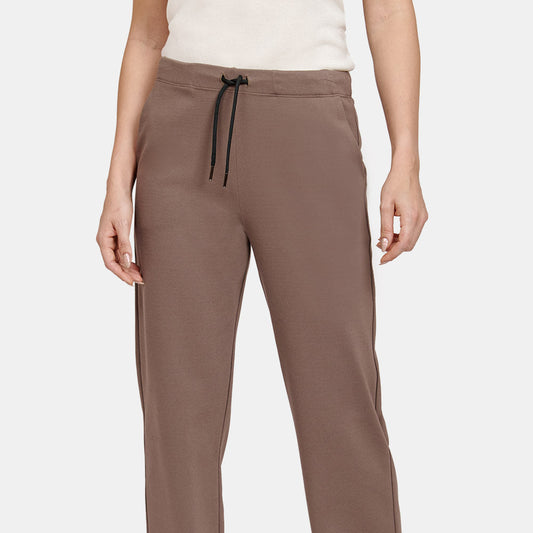 Pants con bolsas diagonales Relax