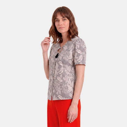 V68202 - Blusa estampado tropical Leonor