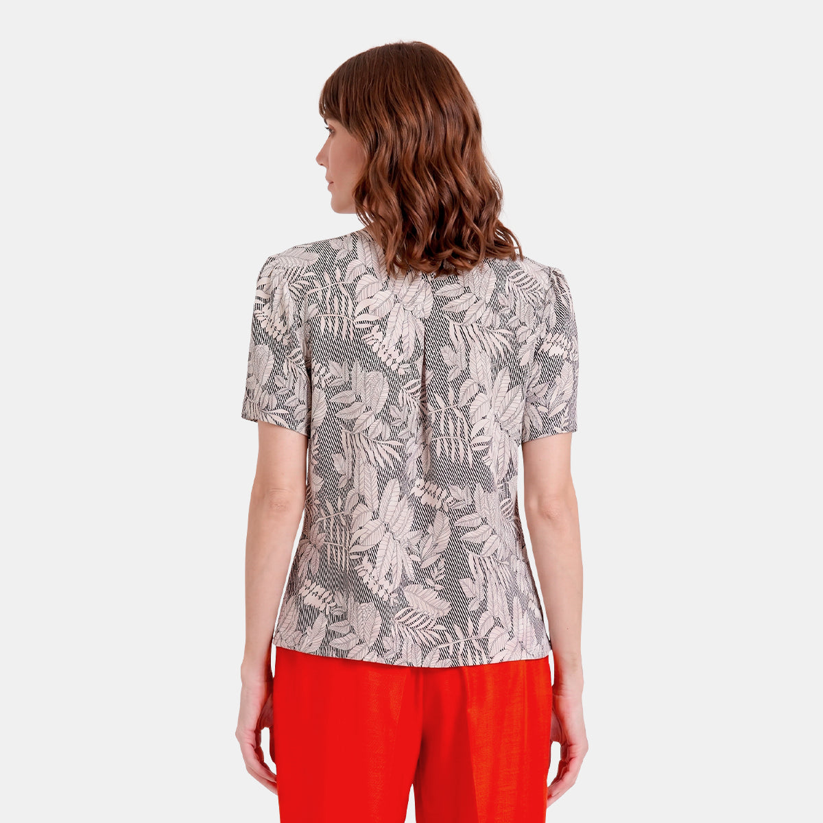 V68202 - Blusa estampado tropical Leonor