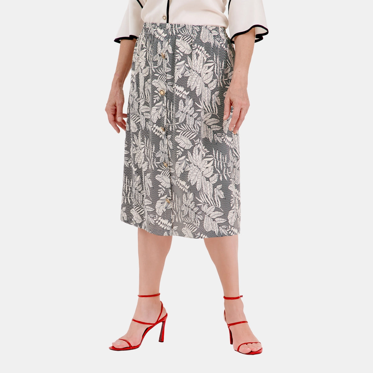 V69122 - Falda estampado tropical con botones al frente Leonor