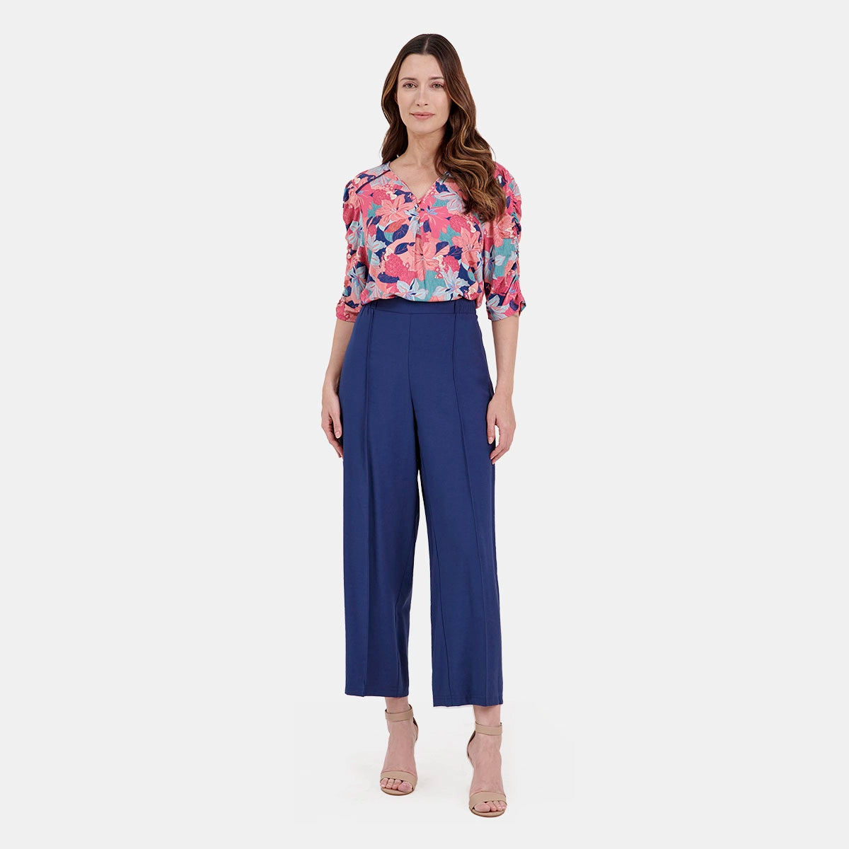 V69242 - Pantalon con venturas Letizia