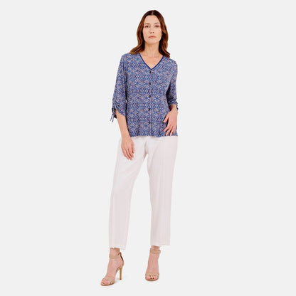 V69702 - Blusa estampada con manga ajustable Reina