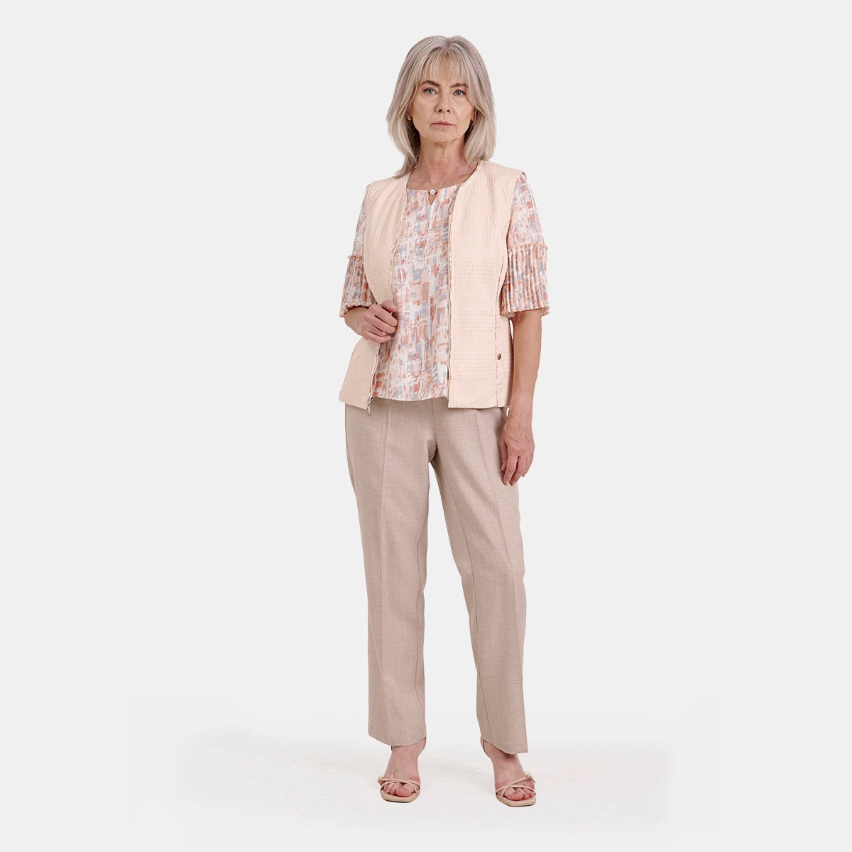 V69862 - Chaleco capitonad con bolsas Maeli