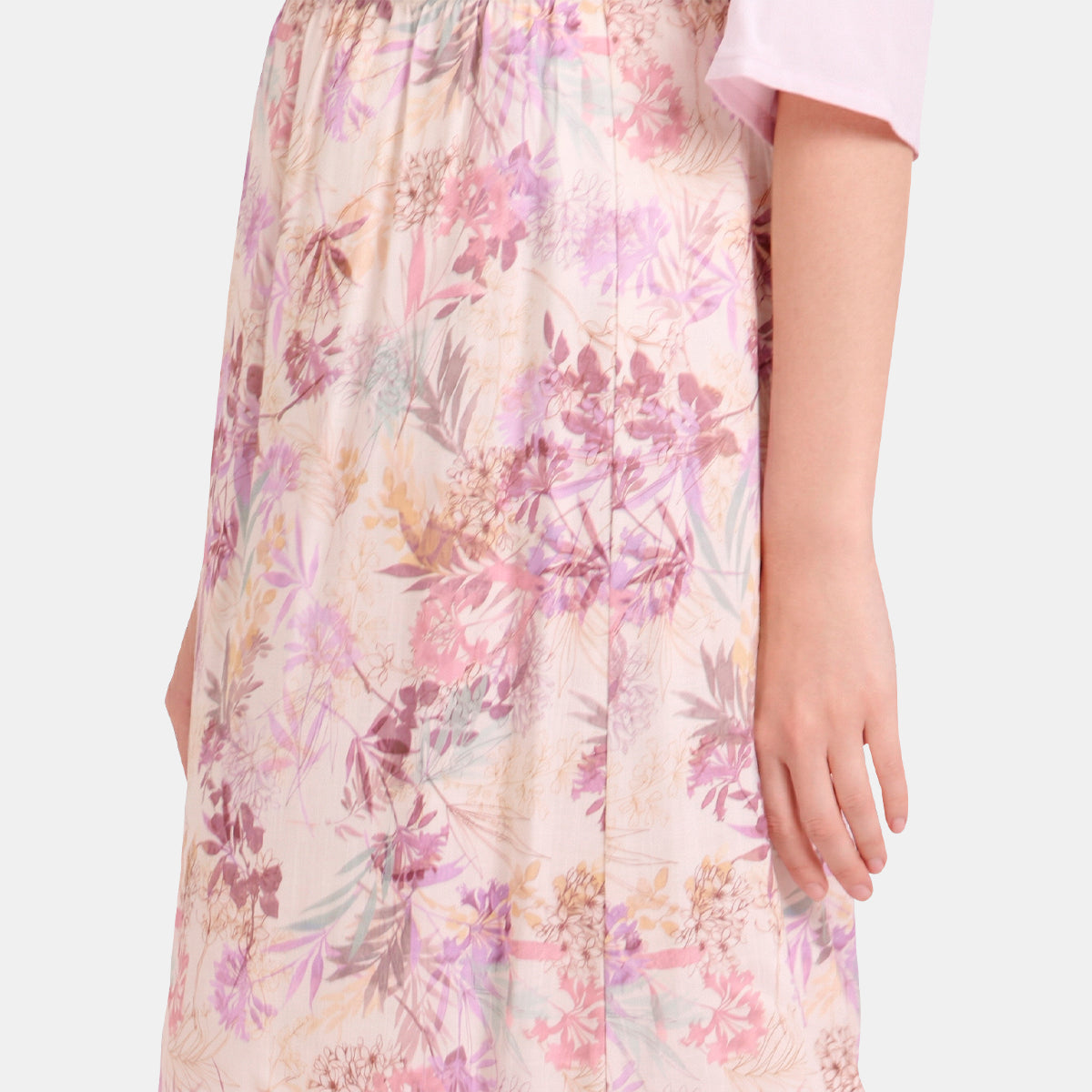 V69922 - Falda linea A con estampado floral Candace