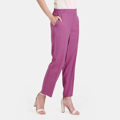 V69942 - Pantalón con bolsas Candace