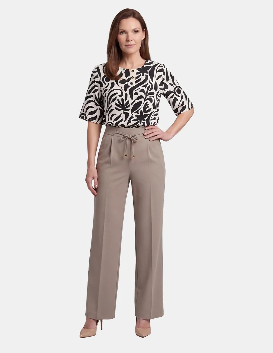 Pantalón con bolsas Celyn